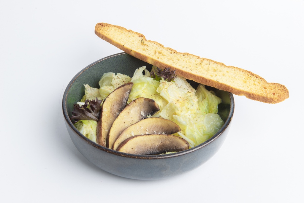 Truffle Caesar salad Pcs | سلطة السيزر بالترفل
