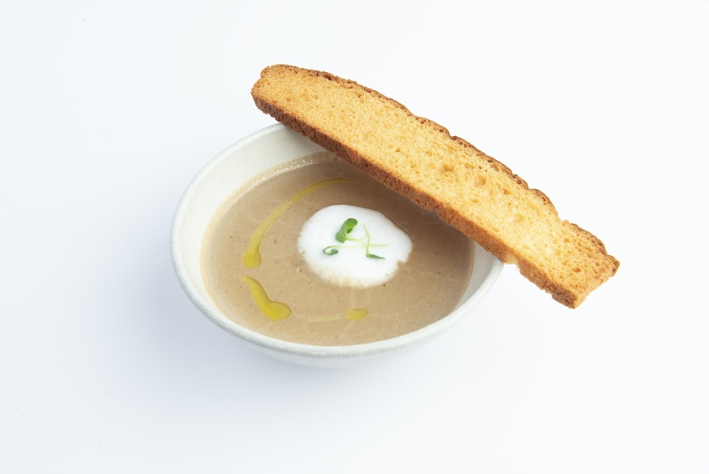 wild mushroom soup Pcs | شوربة كريمة الفطر